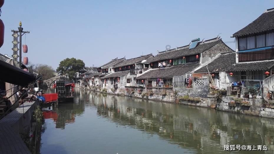 小镇惊魂